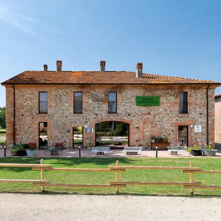 Alloggio per agriturismo Relais Monastero *